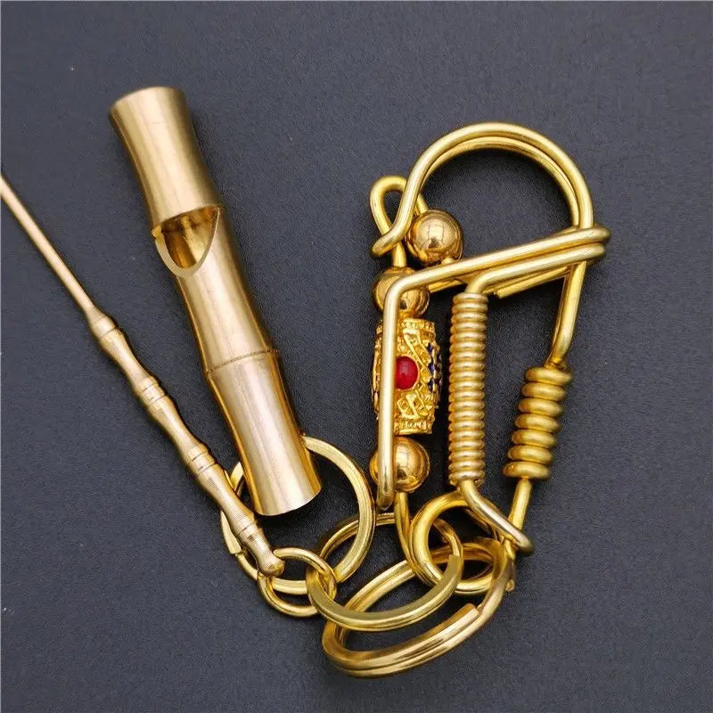 Móc khóa handmade bằng đồng và inox