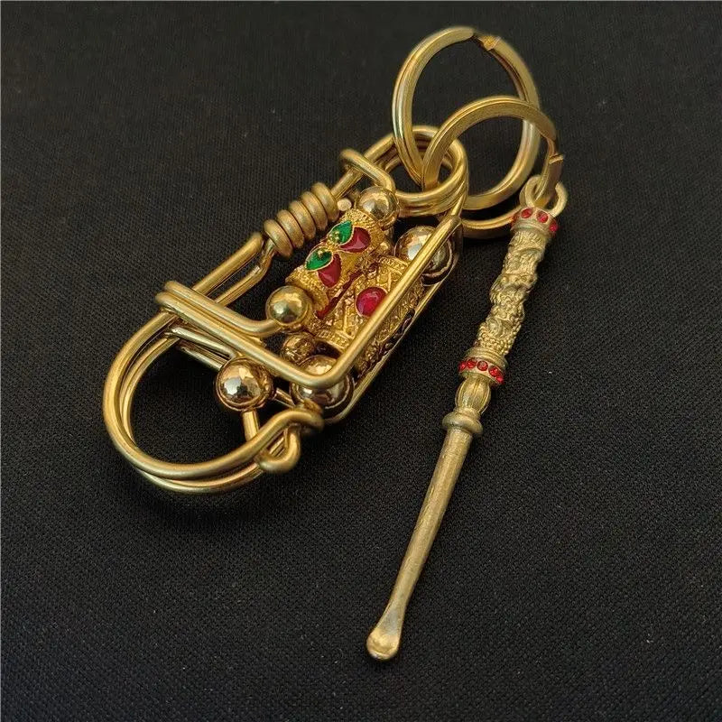 Móc khóa handmade bằng đồng và inox