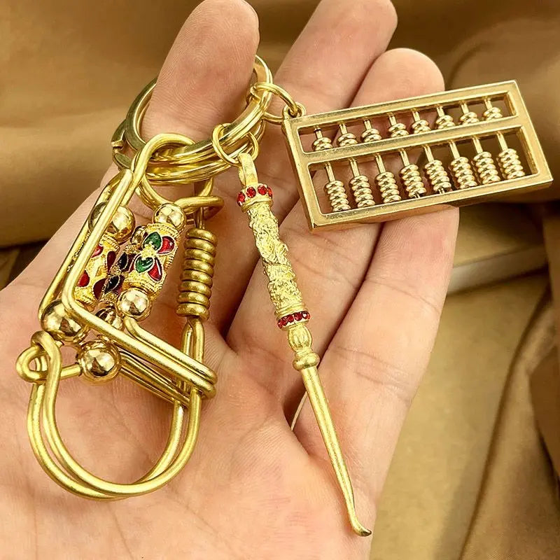 Móc khóa handmade bằng đồng và inox